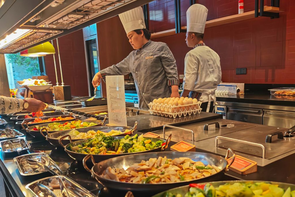 瀘沽湖英迪格酒店開箱:摩梭女兒國的現代隱世奢華體驗,格姆女神山腳下的文化沉浸之旅 瀘沽湖英迪格酒店開箱:摩梭女兒國的現代隱世奢華體驗,格姆女神山腳下的文化沉浸之旅 @去旅行新聞網