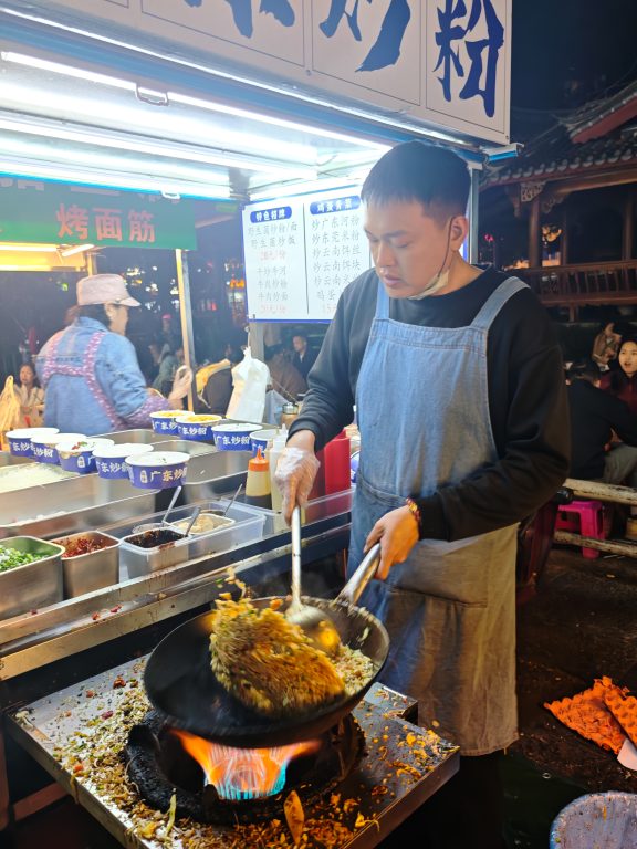 雲南麗江古城旅遊攻略 必吃美食、夜市特產、景點資訊總整理 雲南麗江古城旅遊攻略 必吃美食、夜市特產、景點資訊總整理 @去旅行新聞網