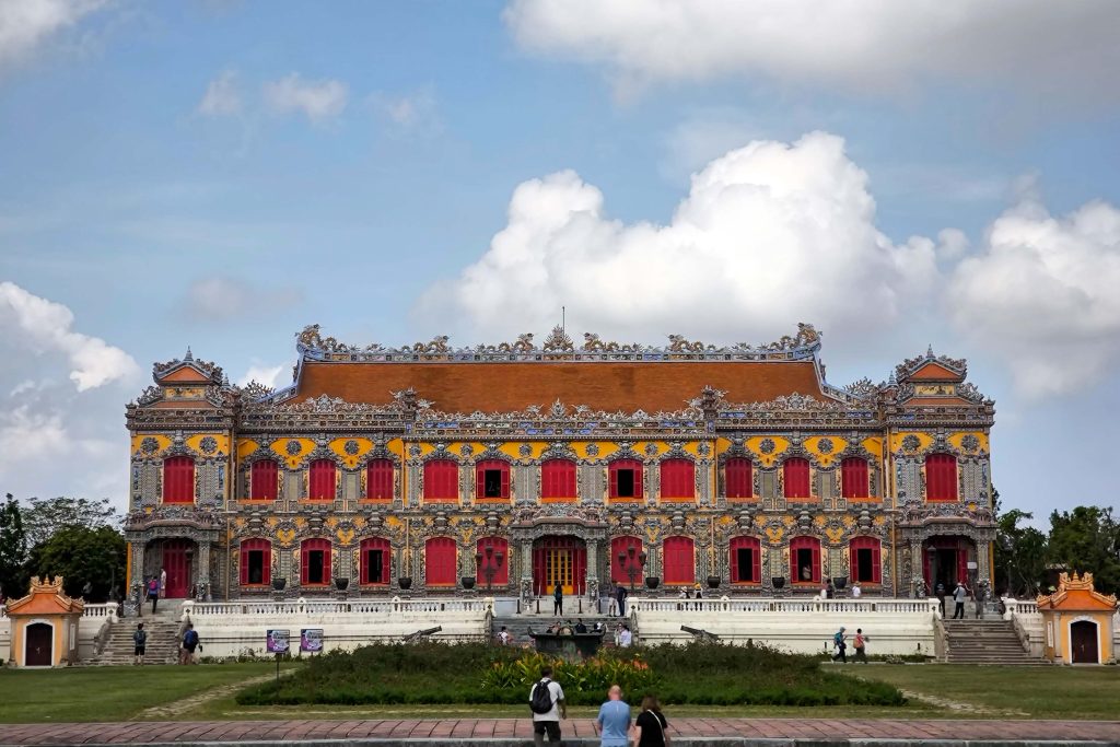 讓妳成為皇城中最美的風景 順化奧黛寫真保證驚艷! 順化奧黛寫真攻略|皇城拍攝、旗袍租借、攝影方案推薦 @Tournews