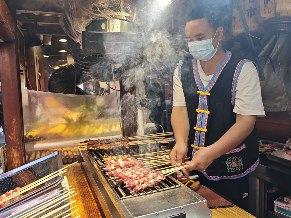 蒼山為枕,洱海為鏡 探索大理古城:南詔、大理國的歷史與白族風情 蒼山為枕,洱海為鏡 探索大理古城:南詔、大理國的歷史與白族風情 @去旅行新聞網