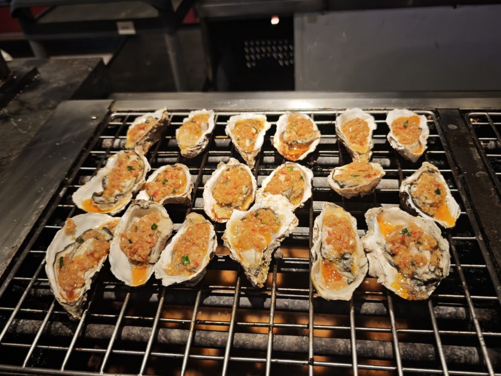上海全球島直採海鮮自助(MAX環宇城店)用餐體驗|活體海鮮自撈自煮吃到飽 上海全球島直採海鮮自助(MAX環宇城店)用餐體驗|活體海鮮自撈自煮吃到飽 @去旅行新聞網