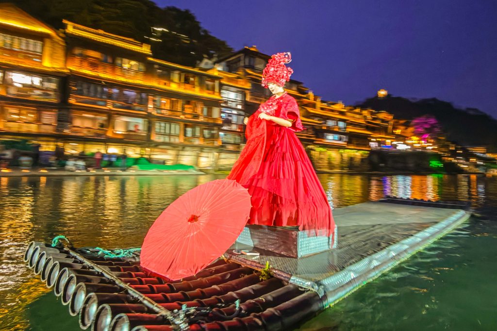 山西雲丘山萬年冰洞探秘 體驗塔爾坡千年古村迎親古禮 @去旅行新聞網