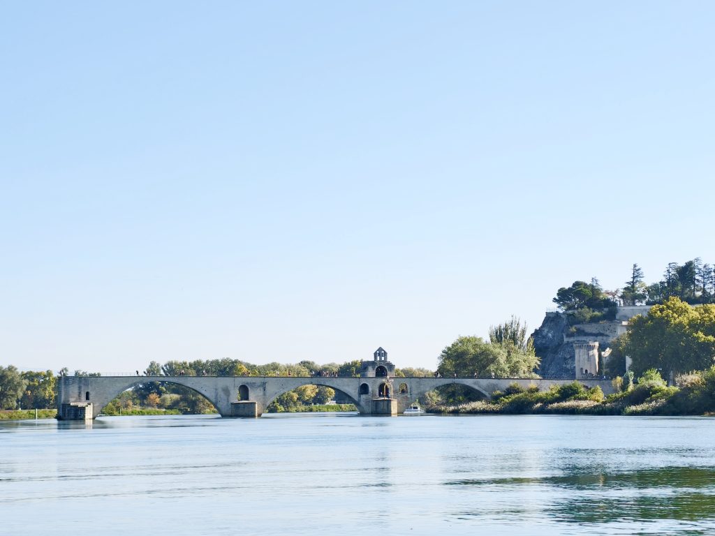 【法國普羅旺斯．亞維儂 Avignon】走進教皇之城，在隆河