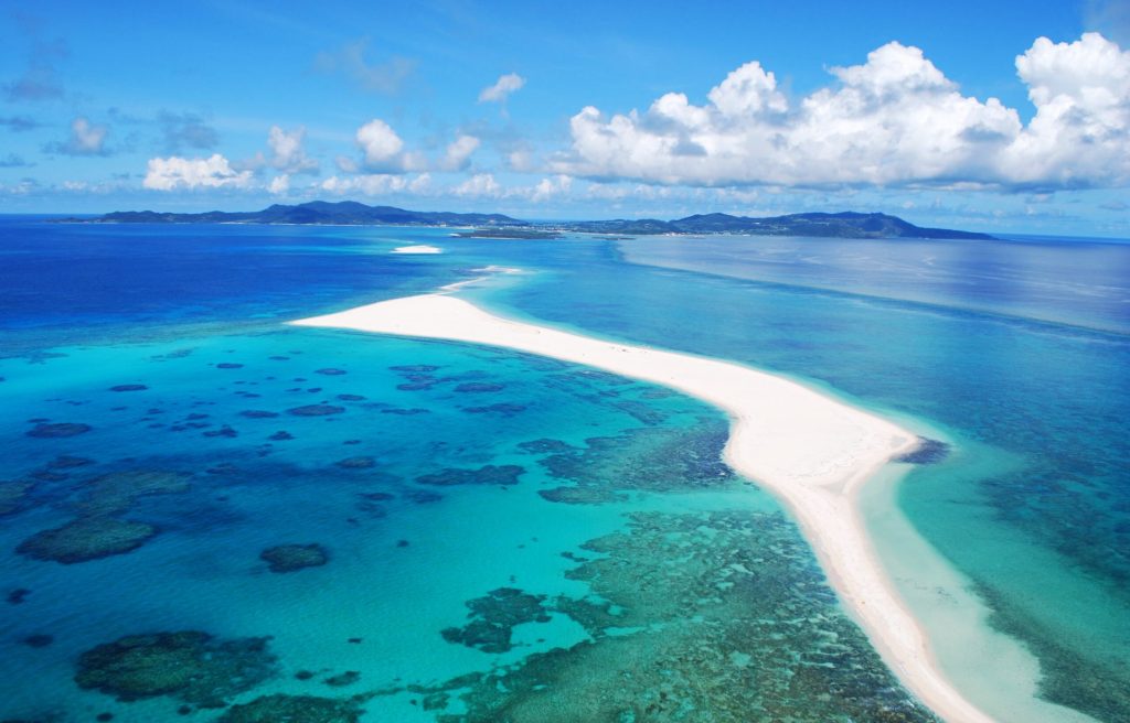 久米島自助旅行:探索日本最美沙洲Hatenohama,感受寧靜與傳統的沖繩秘境 @去旅行新聞網