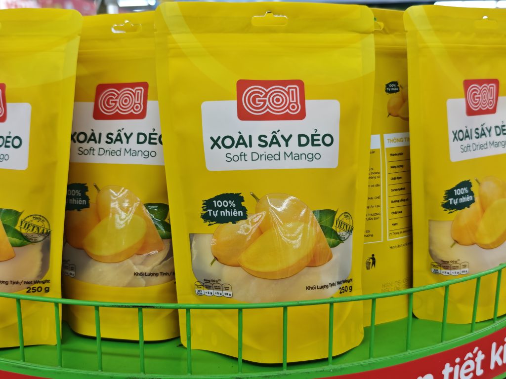 GO!超市生鮮區｜紅毛丹芒果山竹等當季熱帶水果