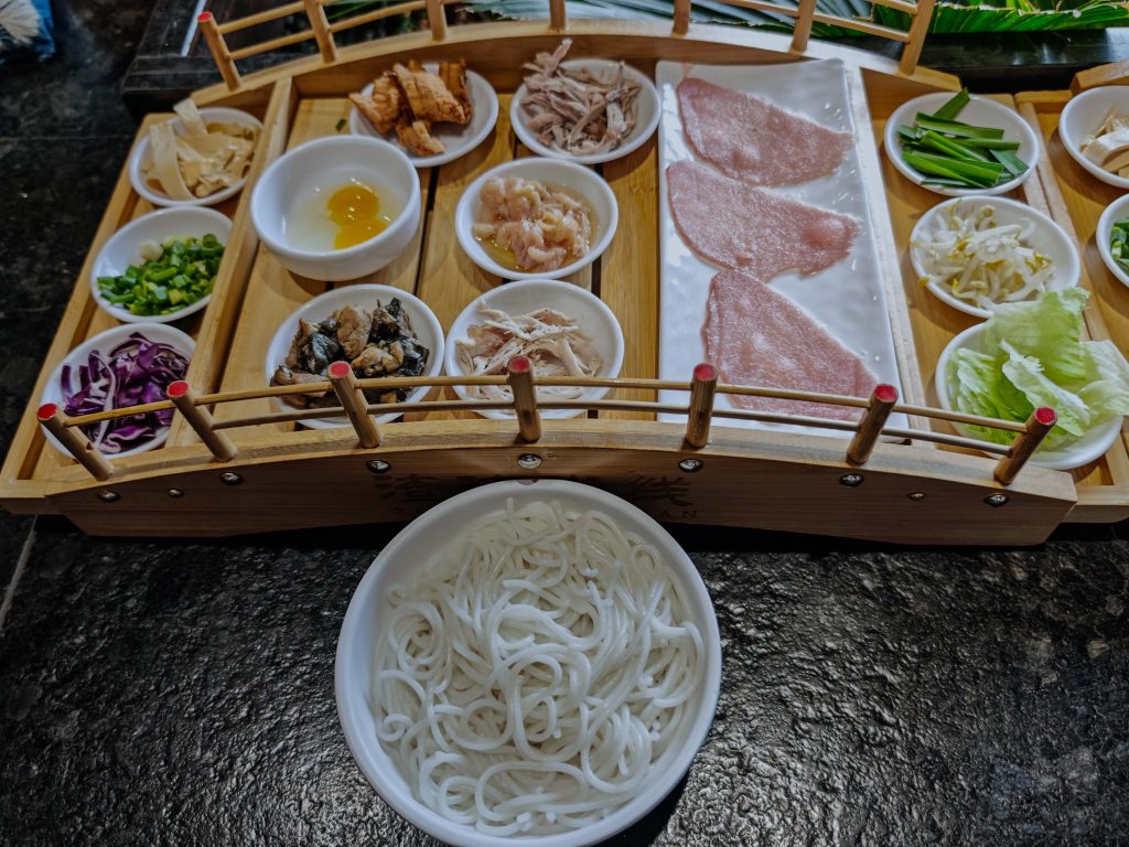 渣渣米線酸湯肥牛米線