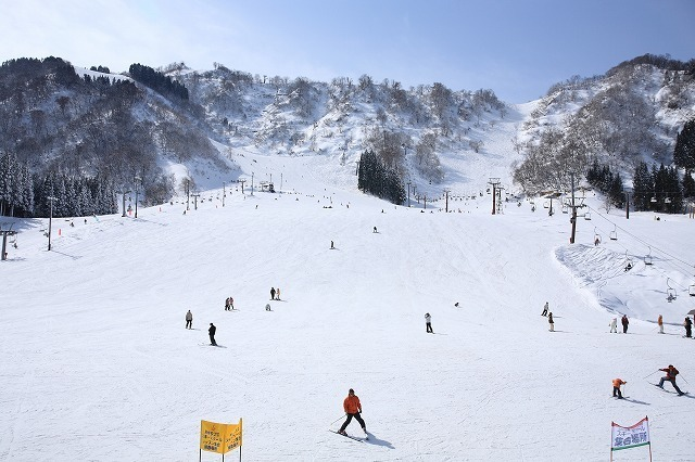 金澤滑雪體驗攻略|北陸粉雪秘境5大滑雪場+13間住宿推薦 金澤滑雪體驗攻略|北陸粉雪秘境5大滑雪場+13間住宿推薦