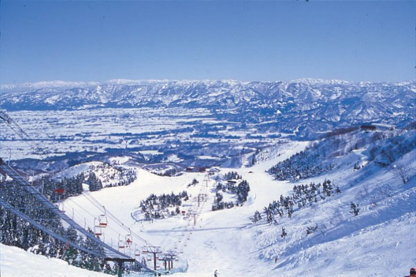 新潟滑雪體驗攻略|越後湯澤6大滑雪場+住宿推薦(2026-2027) 新潟滑雪體驗攻略|越後湯澤6大滑雪場+住宿推薦(2026-2027)