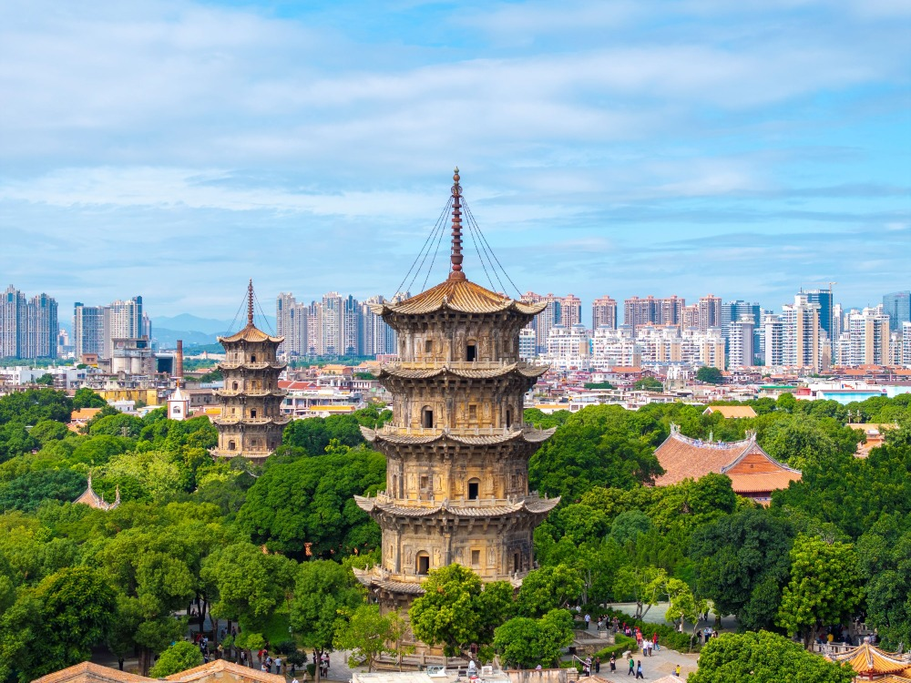 2026福建山海自駕線攻略|廈門泉州平潭霞浦漳州路線住宿+景點門票+租車指南 @Tournews