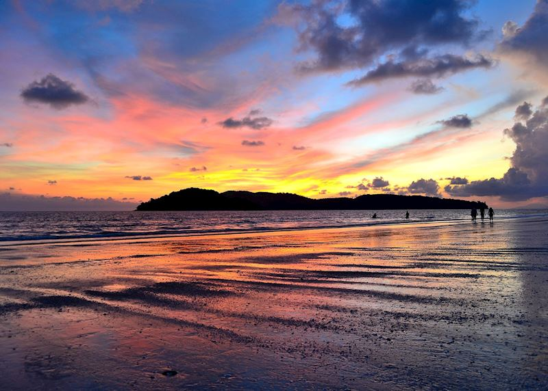 蘭卡威海灘夕陽美景