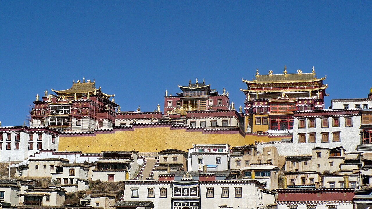 香格里拉 - Songzanlin Monastery, Shangri-La, China - panoramio