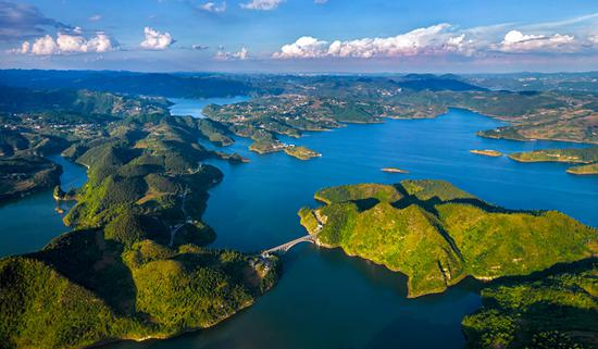2026 大方旅遊攻略｜大地指紋音樂會、九洞天、支嘎阿魯湖一次玩遍 @Tournews