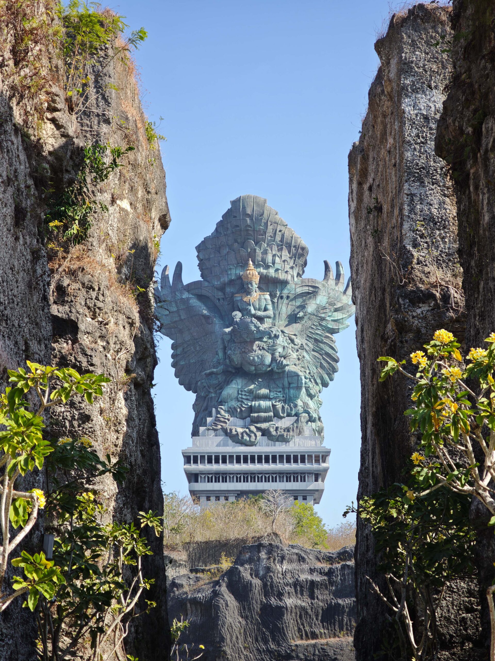神鷹廣場 GWK|峇里島 Garuda Wisnu Kencana 文化公園遊記:毗濕奴神話、121公尺巨像與園區完整攻略