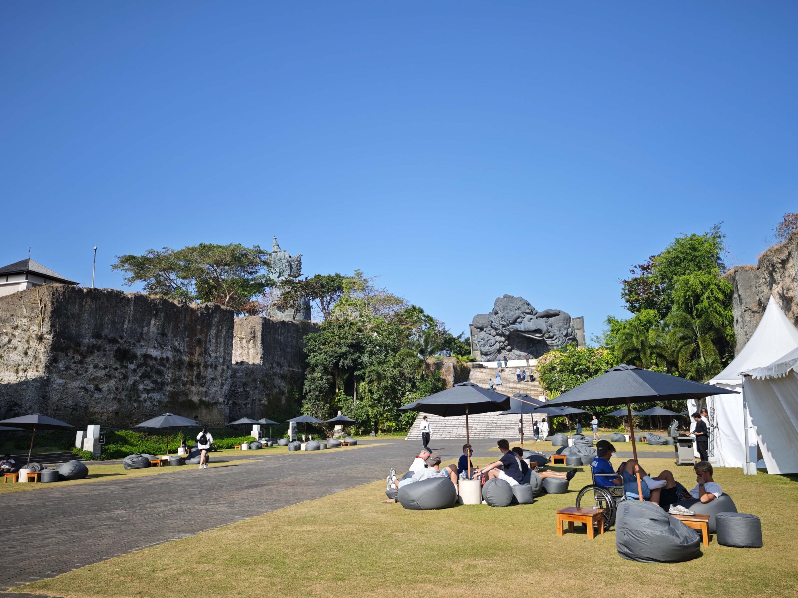 神鷹廣場 GWK|峇里島 Garuda Wisnu Kencana 文化公園遊記:毗濕奴神話、121公尺巨像與園區完整攻略