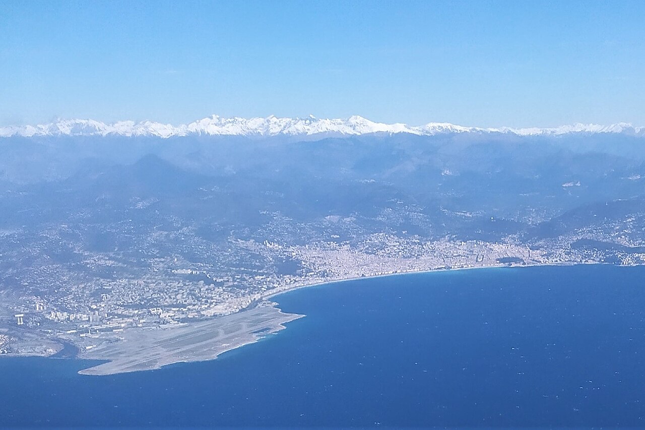 法國蔚藍海岸→義大利利古里亞跨國自駕攻略|4/7/10天行程、A8/A10收費與五漁村實務 @Tournews